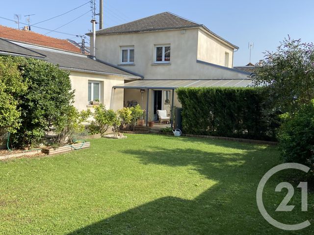 Maison à vendre - 6 pièces - 177 m2 - St Quentin - 02 - PICARDIE