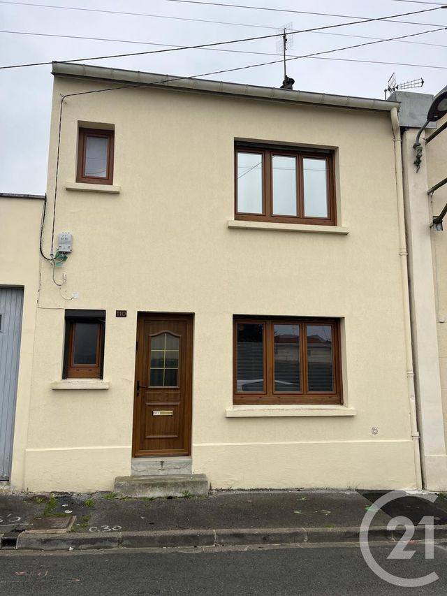 Maison à vendre - 5 pièces - 120 m2 - St Quentin - 02 - PICARDIE