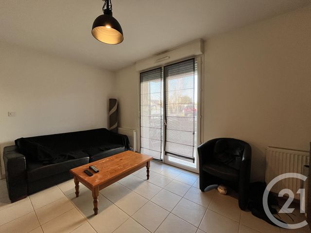 Appartement F2 à louer - 2 pièces - 47 m2 - St Quentin - 02 - PICARDIE