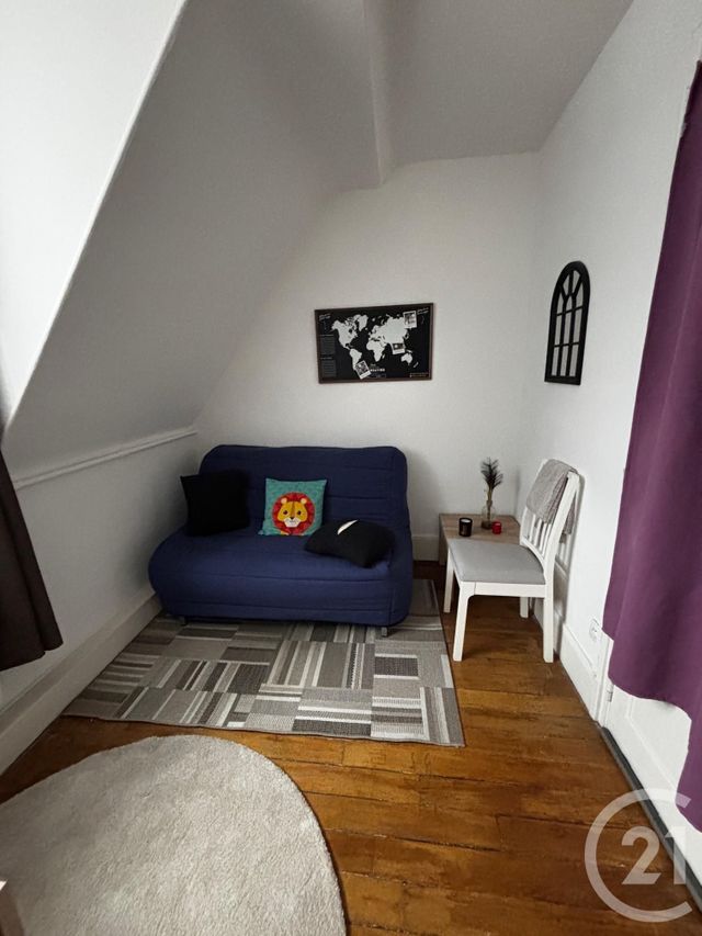 Appartement Studio à louer - 1 pièce - 11 m2 - St Quentin - 02 - PICARDIE