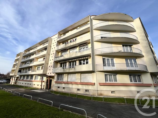 Appartement à vendre - 4 pièces - 66,19 m2 - St Quentin - 02 - PICARDIE