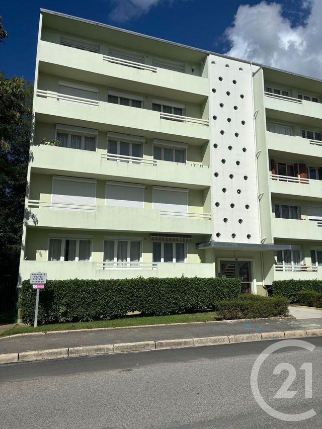 Appartement F3 à vendre - 3 pièces - 55,49 m2 - St Quentin - 02 - PICARDIE