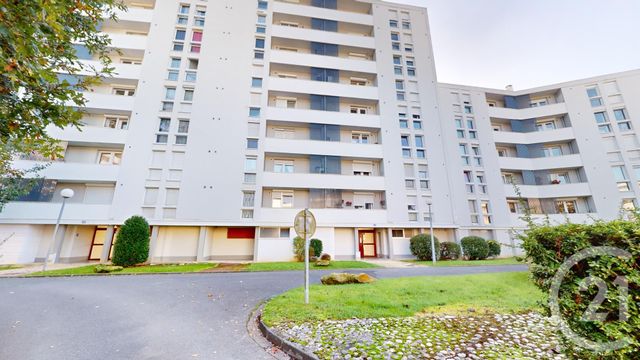 Appartement à vendre - 4 pièces - 67,40 m2 - St Quentin - 02 - PICARDIE